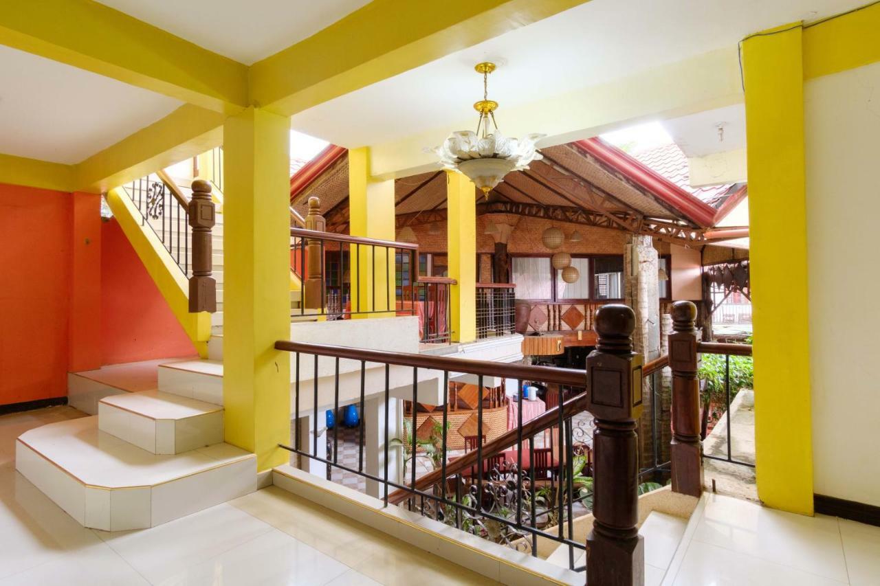 โอโย 621 เดอ โลโร อินน์ Puerto Princesa ภายนอก รูปภาพ